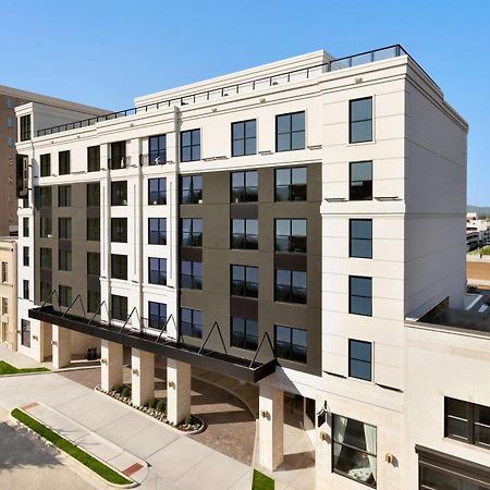 106 Jefferson Huntsville, Curio Collection By Hilton Exterior photo